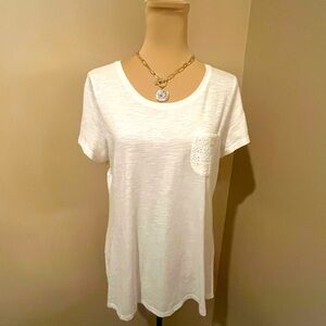 Fat Face White Short Sleeve Scoop Neck Tee with eyelet pocket and back, size 8